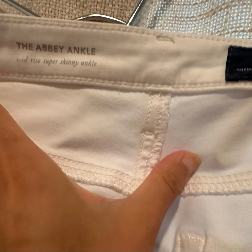 NWOT Ag Adriano Goldschmied White Skinny Jeans